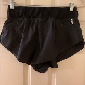 Free People Shorts | black | M | no linear | zipper pockets